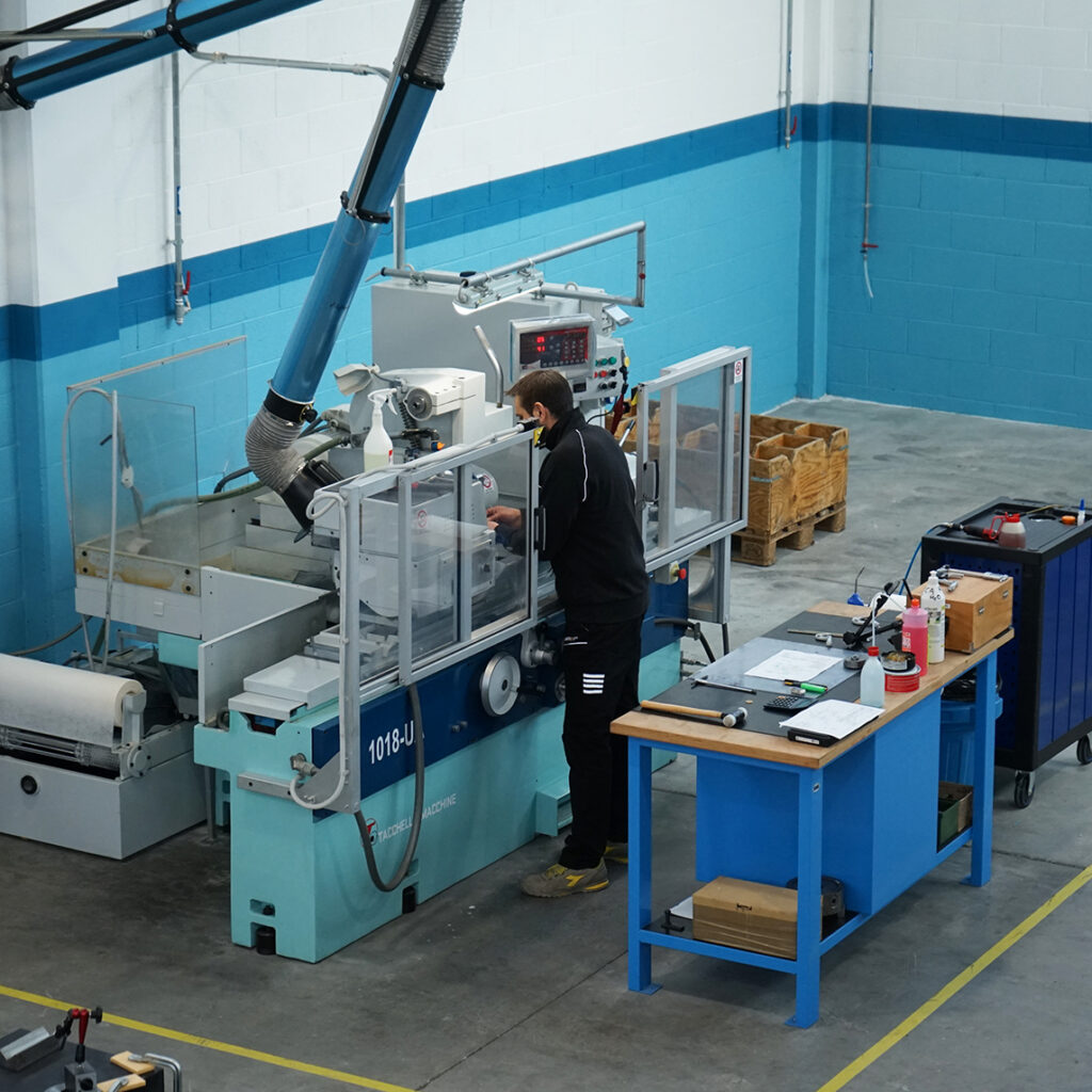 Quest’esperienza non solo ci consente di offrire un servizio di qualità, ma rappresenta anche il fondamento su cui poggiamo la nostra garanzia di fornire prodotti eccellenti.