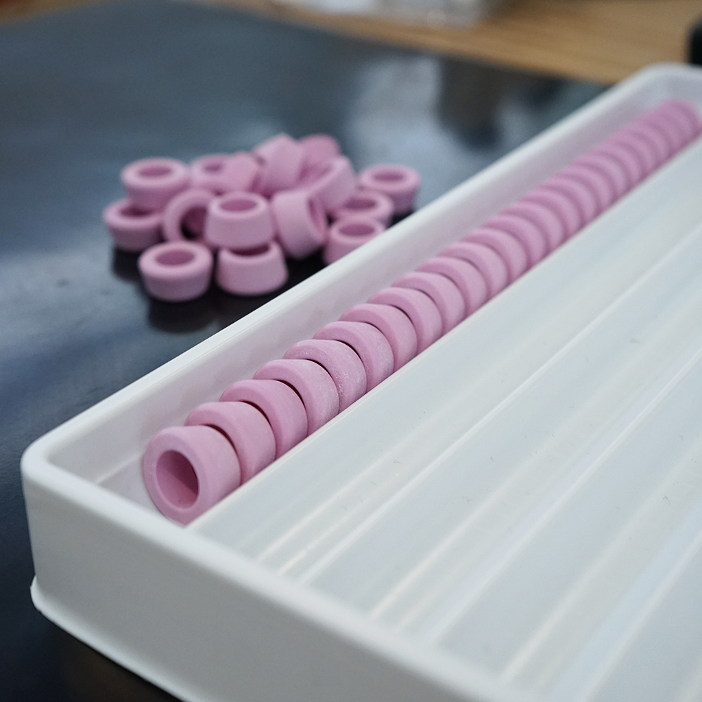 Sintex specializzati nell’esecuzione di integrali in materiali quali CERAMICA, CARBURI DI TUNGSTENO, GRAFITE